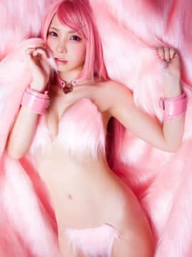 [Enako えなこ], Young Jump 2020 No.18 (ヤングジャンプ 2020年18号)_011