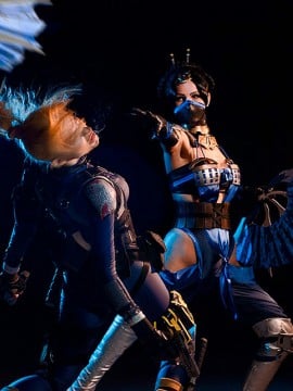 Cassie Cage vs Kitana (Mortal Kombat)