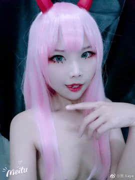 [Kaya1028] Zero Two Cosplay (DARLING in the FRANXX)_85e3be5agy1fnqtmeq8vkj20k00qo117