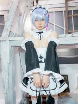 [Ushijima Iiniku] Re Life in a cosplay from zero_022：ushijimaRezero021