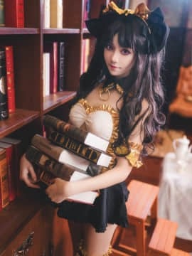 [南桃Momoko] 伊什塔尔女仆_012