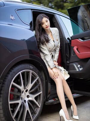 XIUREN No.2928: Yang Chen Chen (杨晨晨sugar)_XIUREN-No.2928-Yang-Chen-Chen-sugar-013
