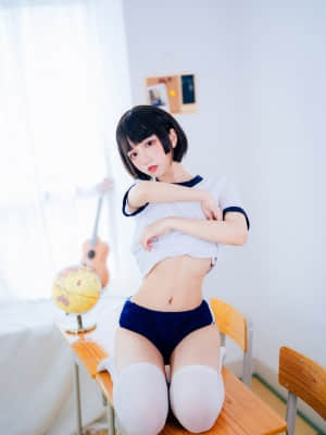 [果咩酱w] 体操服_0010