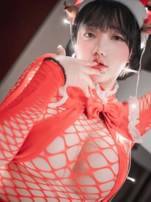 [DJAWA] Son Ye-Eun  - Christmas Special 2021_062
